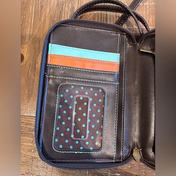 Chala Leather Paw Print Crossbody Wallet Purse - Picture 6 of 6